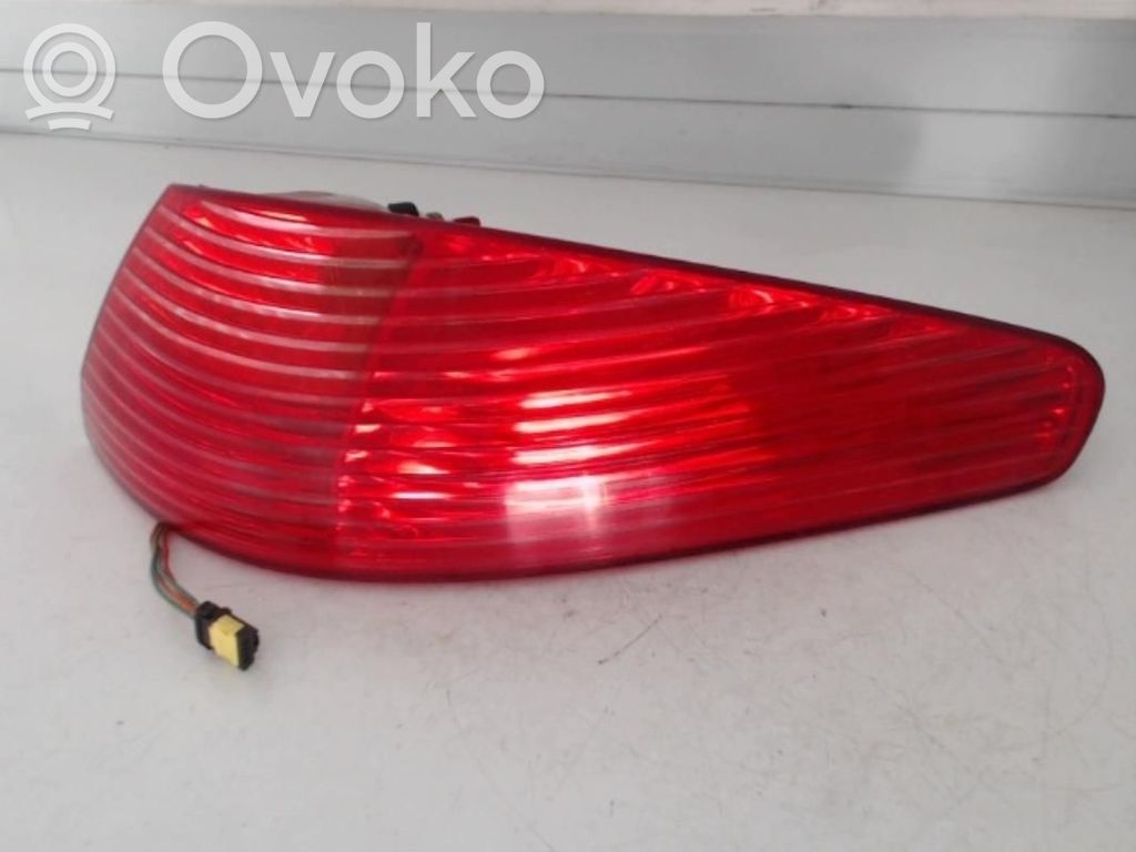 Peugeot 607 Lampa tylna 