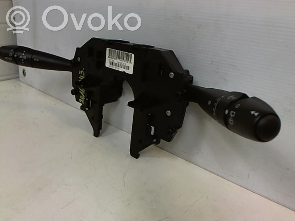 Citroen C4 I Commodo, commande essuie-glace/phare 