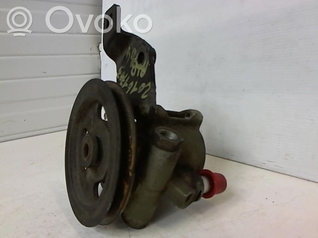 Opel Corsa B Power steering pump 