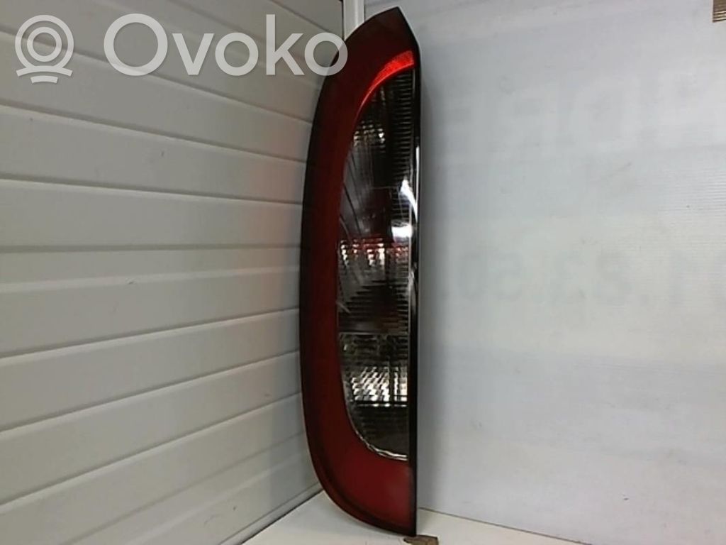 Opel Corsa C Galinis žibintas kėbule 