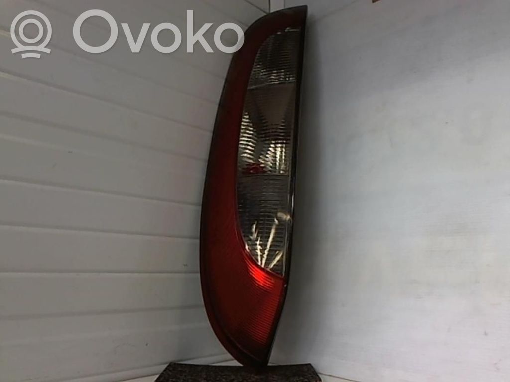 Opel Corsa C Galinis žibintas kėbule 