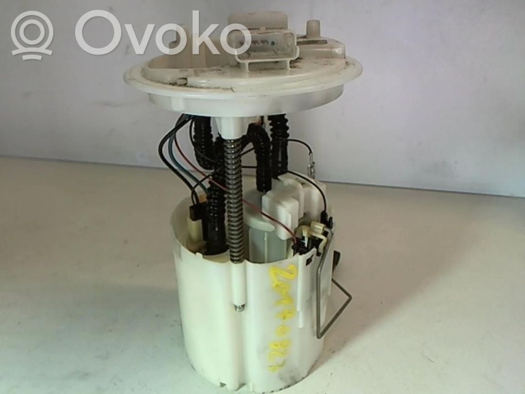 Opel Corsa D Bomba interna de combustible 