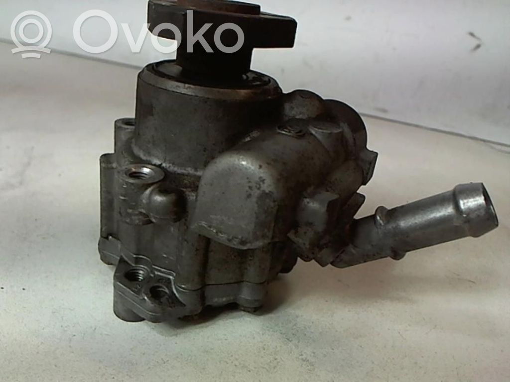 Ford Galaxy Ohjaustehostimen pumppu 