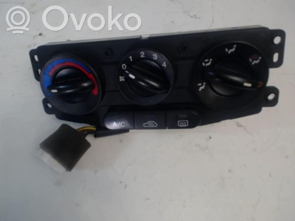 Climate control unit   97250FD900