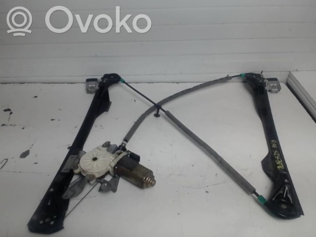 Elektryczny podnośnik szyby drzwi przednich   1331616