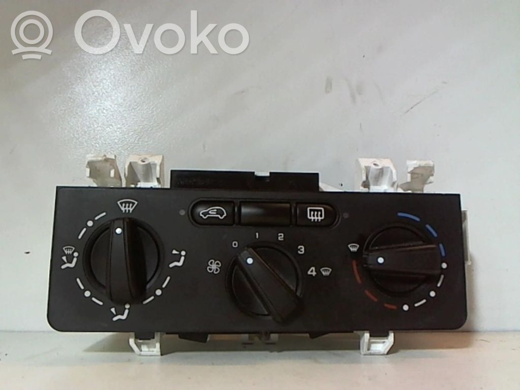 Citroen C2 Climate control unit 