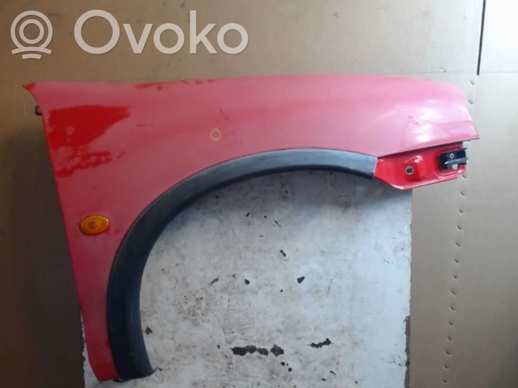 Opel Corsa B Sparnas 
