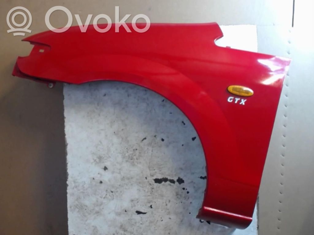Mazda Premacy Sparnas 