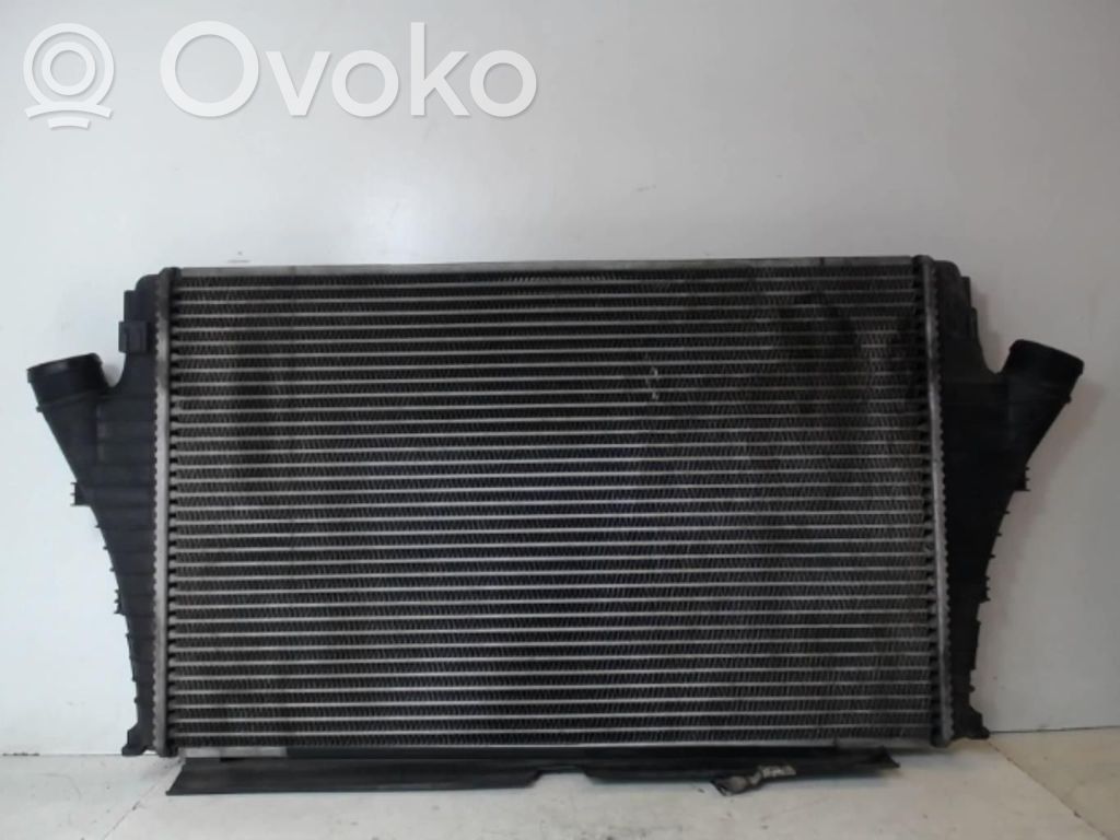 Opel Signum Interkūlerio radiatorius 