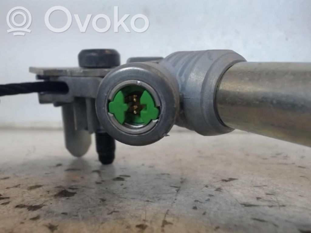 Opel Corsa D Cinturón delantero 