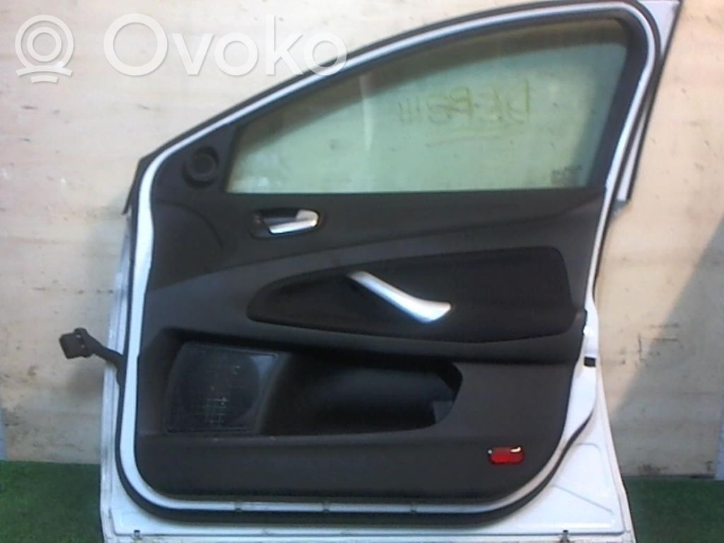 Ford Mondeo MK IV Durvis 