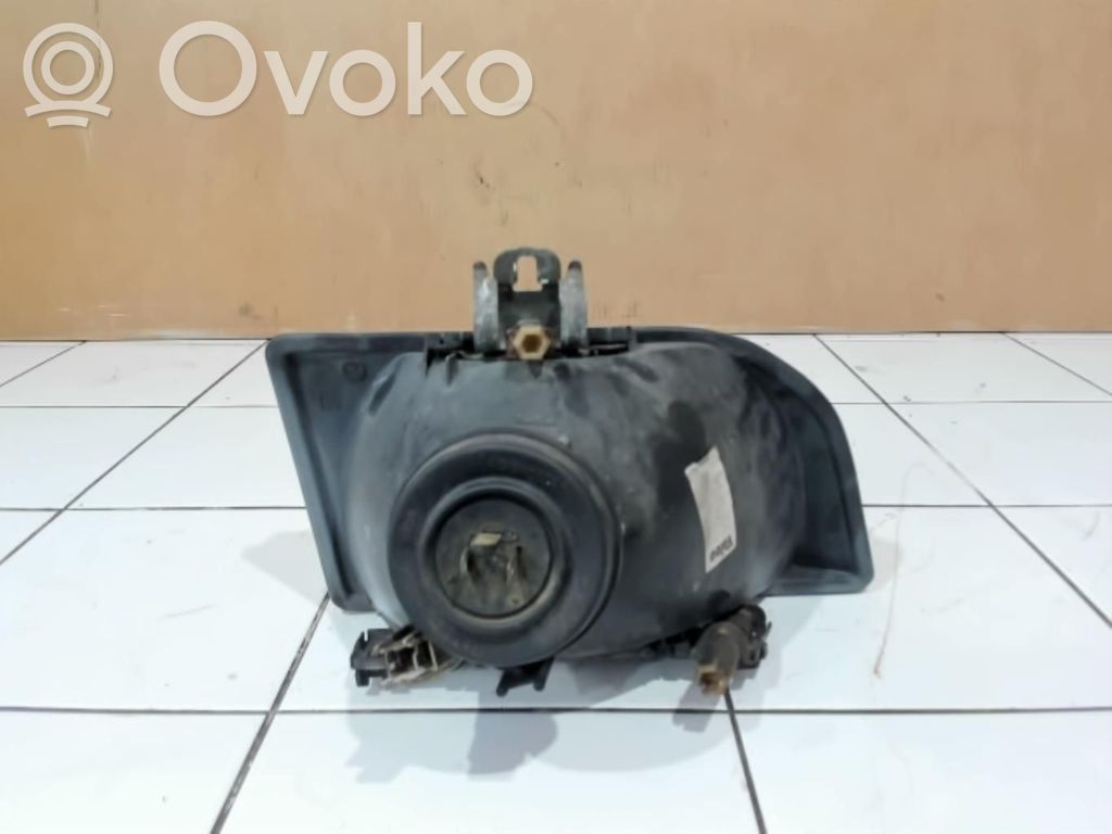 Ford Fiesta Scheinwerfer 