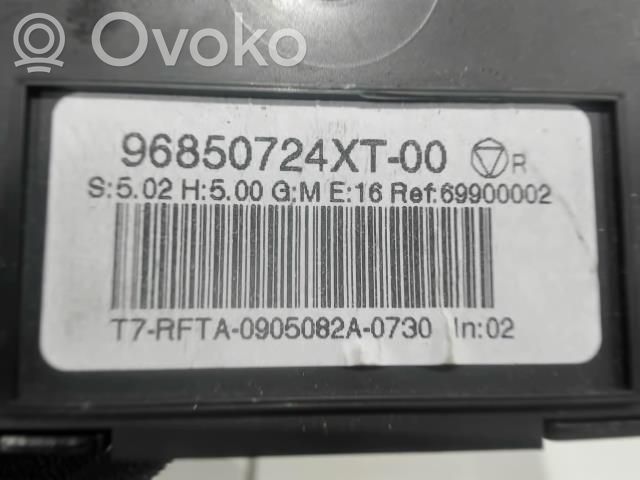 Peugeot 308 Climate control unit 