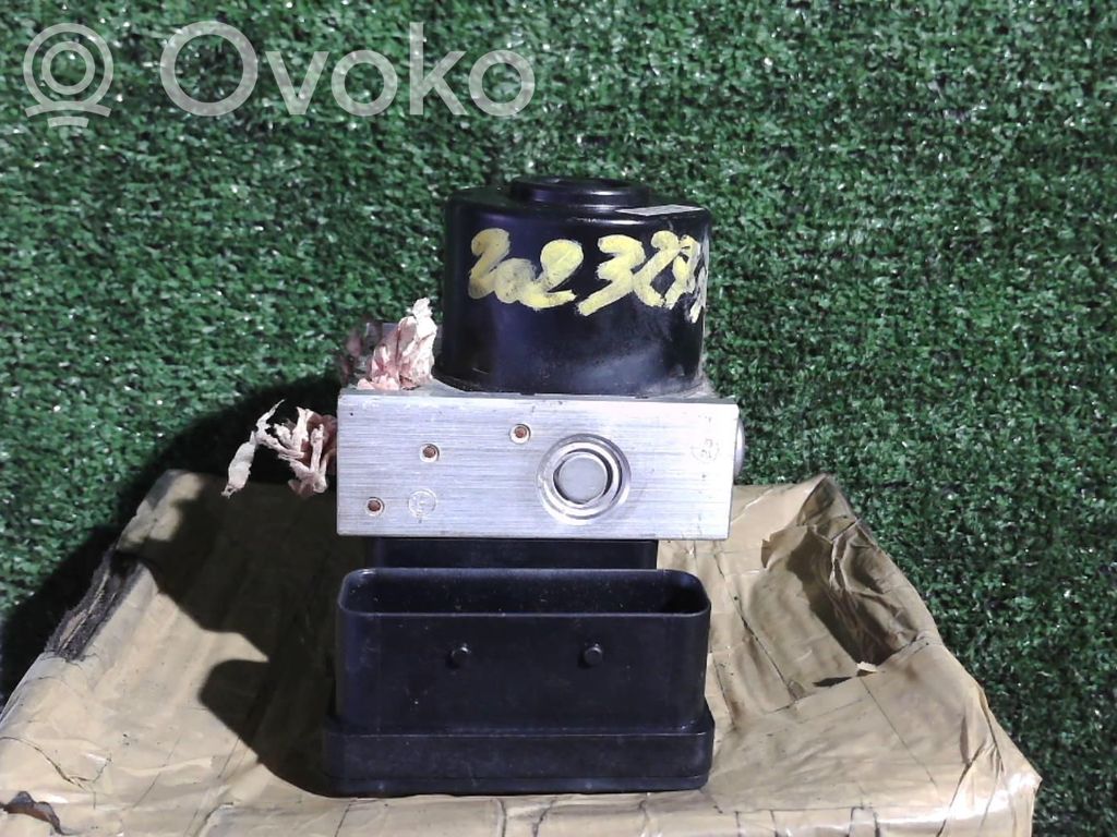Mini One - Cooper R50 - 53 ABS bloks 