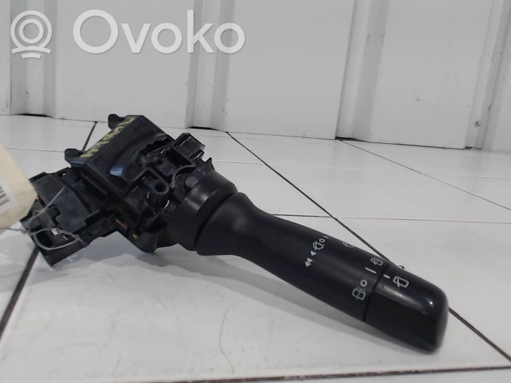 Toyota Aygo AB40 Manetka / Przełącznik wycieraczek 