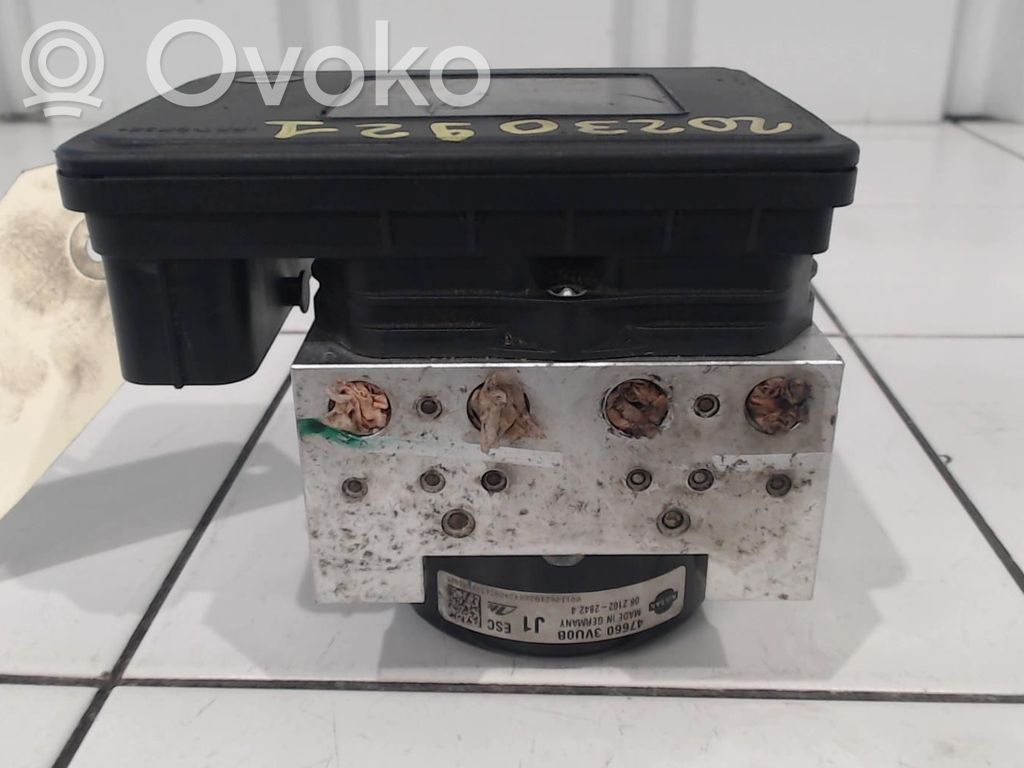 Nissan Note (E12) ABS bloks 