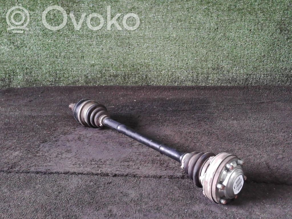 Takavetoakseli   33217547076