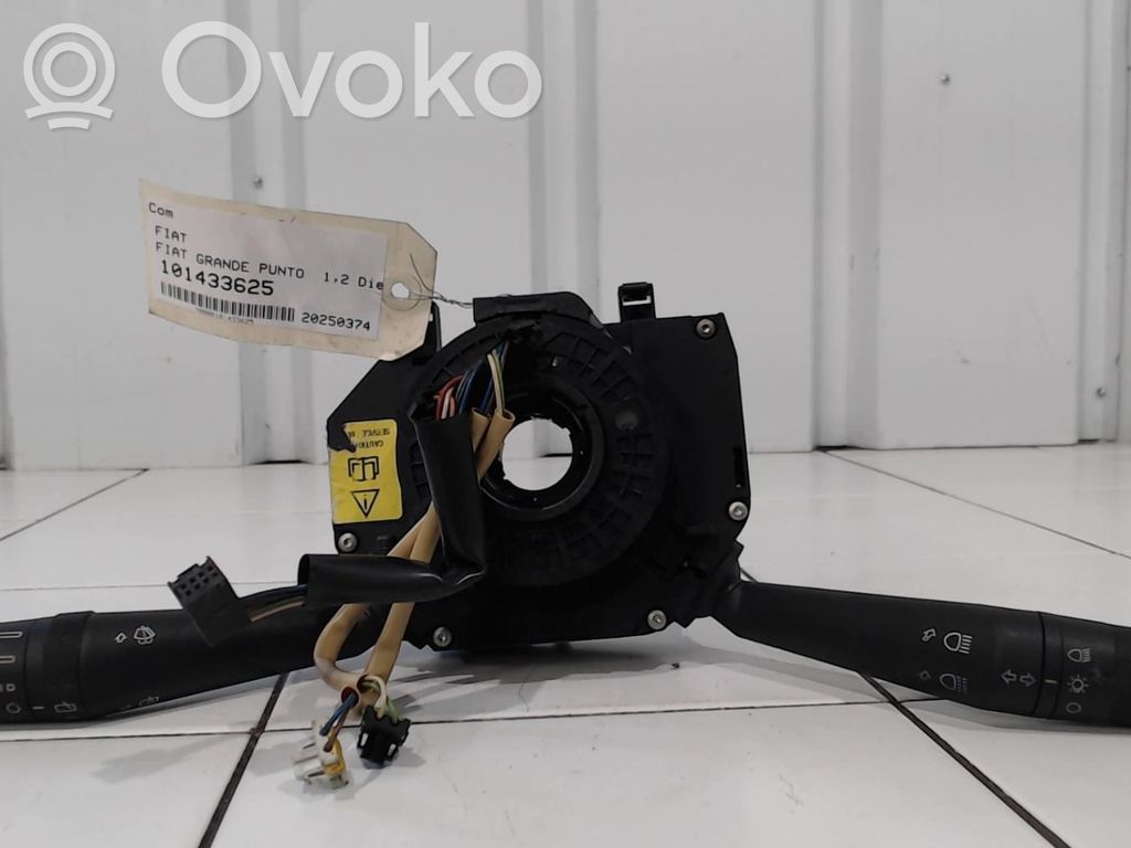 Fiat Grande Punto Manetka / Przełącznik kierunkowskazów wycieraczek 