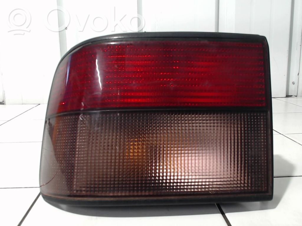 Rear/tail lights   7701034262