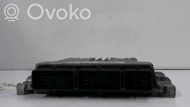 Dacia Duster Engine ECU kit and lock set 