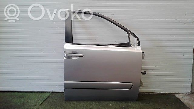 Puerta delantera   760044D010