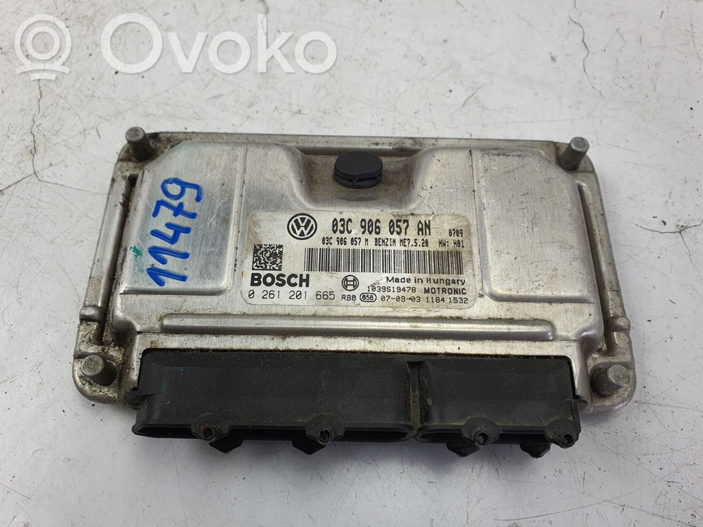 Skoda Fabia Mk2 (5J) Sterownik / Moduł ECU 