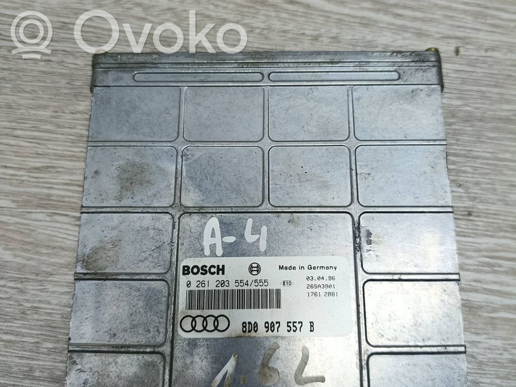 Unidad de control/módulo del motor   8D0907557B,0261203554,26SA3901