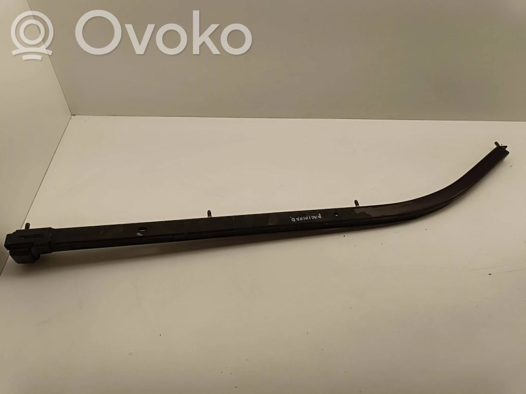 Chrysler Pacifica Kita slankiojančių durų apdailos detalė 