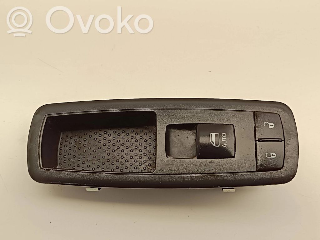 Electric window control switch   68268251AC,10123707