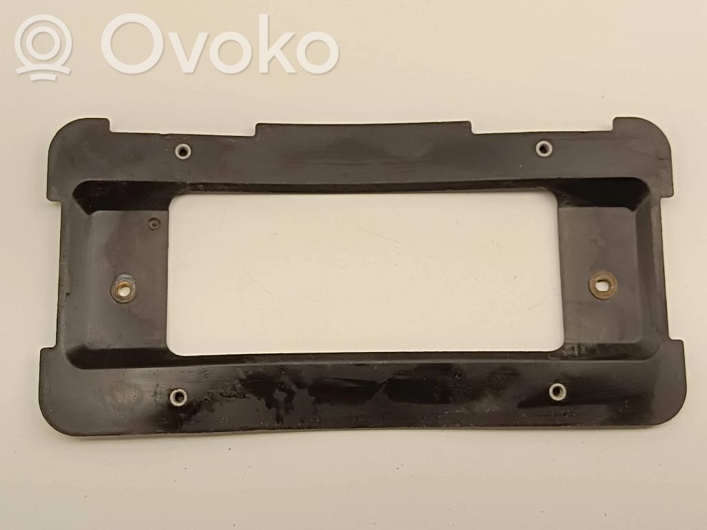 BMW X3 E83 Ramka przedniej tablicy rejestracyjnej 