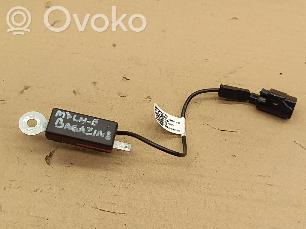 Antenos stiprintuvas   LB5T18K891XC,H137B,042121,466074