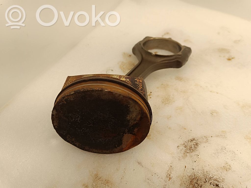 Piston avec bielle   S2041