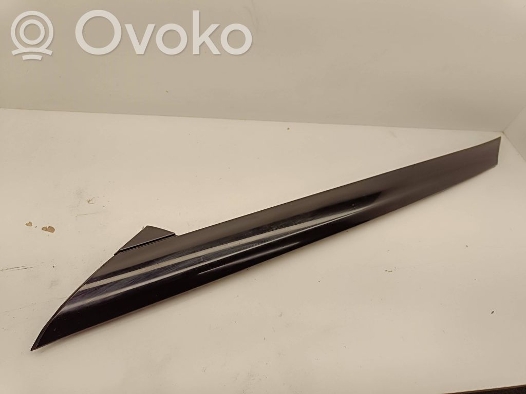 KIA EV6 Windshield trim 