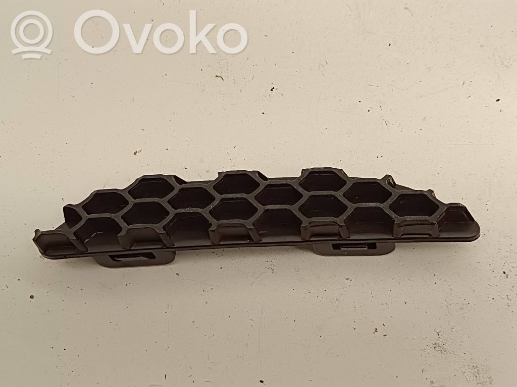 Jeep Grand Cherokee Listwa zderzaka tylnego 