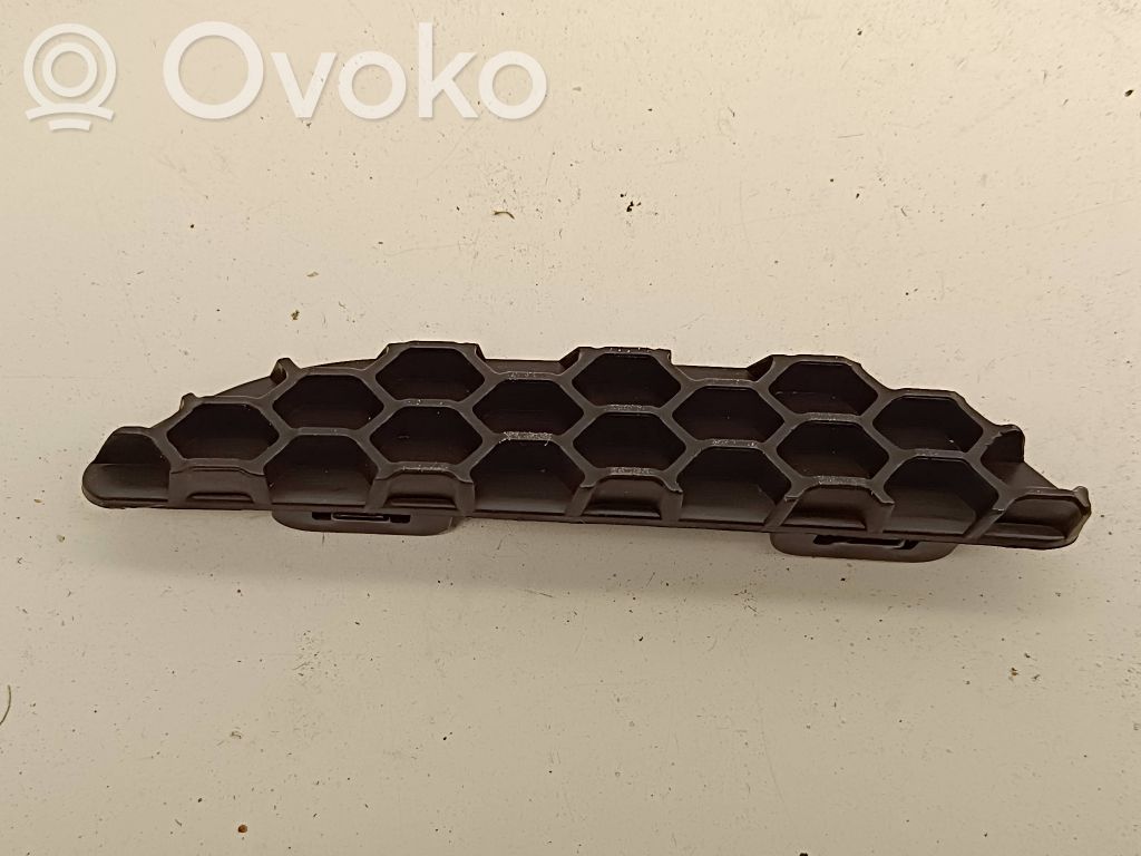 Jeep Grand Cherokee Listwa zderzaka tylnego 