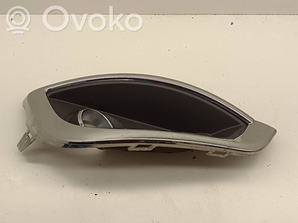Chrysler Pacifica Etusumuvalon ritilä 