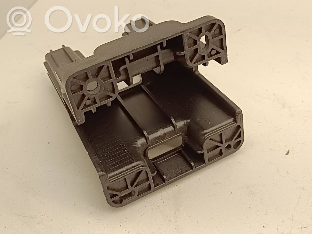 Altra parte interiore   84635CV001