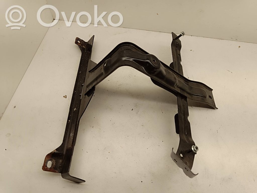 Akun kiinnike   HK8347066AE