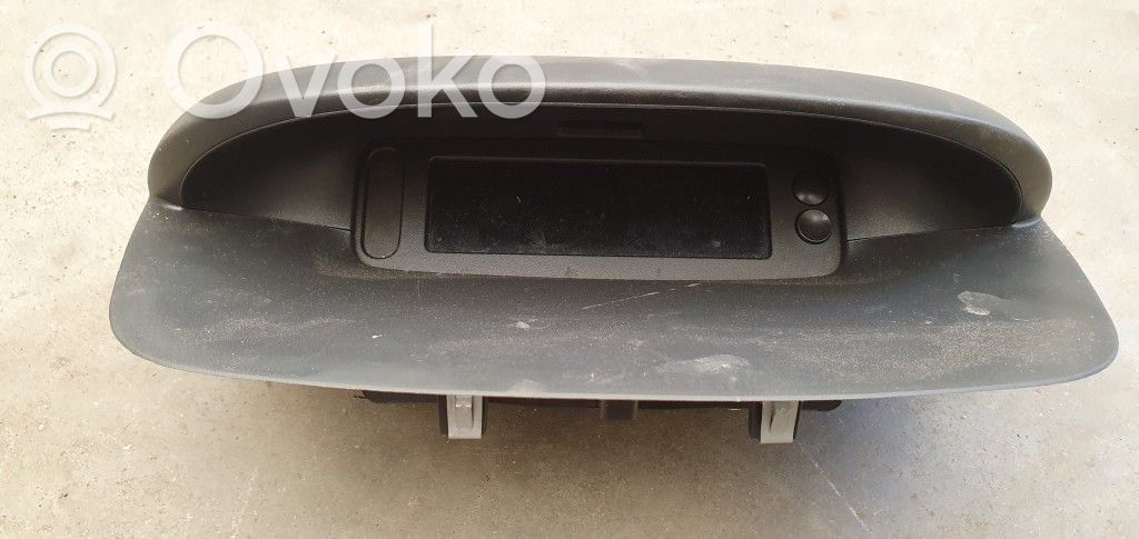 Renault Megane III Screen/display/small screen 
