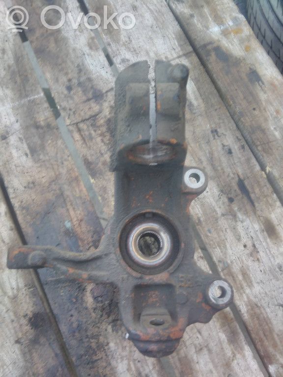 Cubo de rueda delantera   6C913K171A