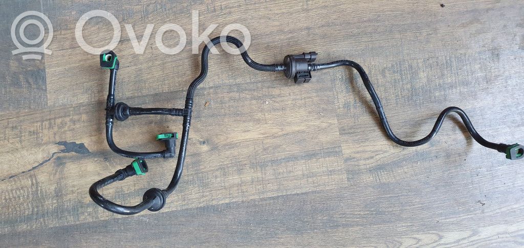 Fuel line pipe   CV6190289BC
