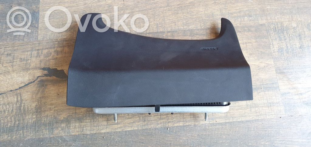 Ford B-MAX Knee airbag 