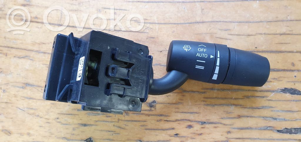 Schalter Hebel Scheibenwischer   GKK617J669