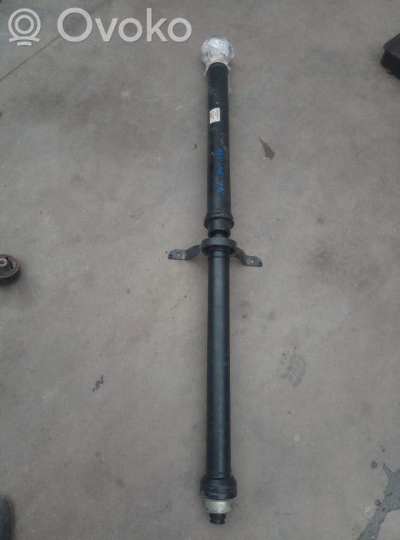 Drive shaft (set)   8T0521101G