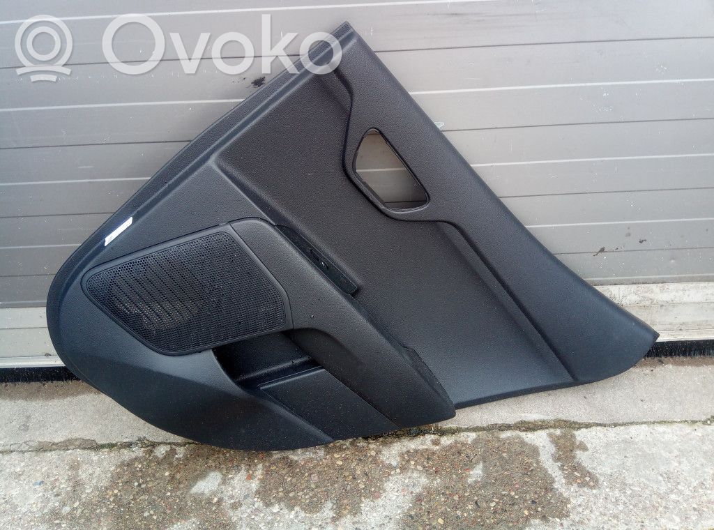 Apšuvums aizmugurējām durvīm   83320H8510