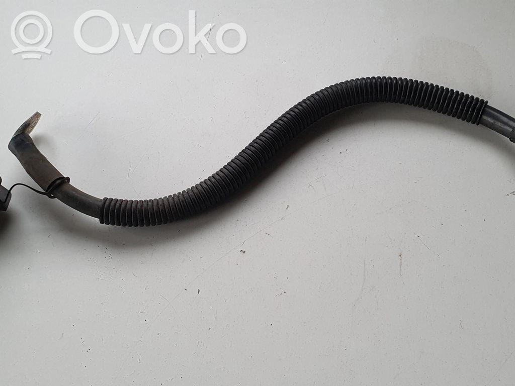 Plus / Klema / Przewód akumulatora   99661209001