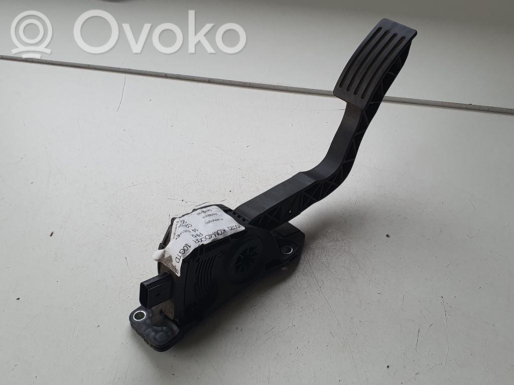 Akceleratoriaus pedalas   EV619F836BA