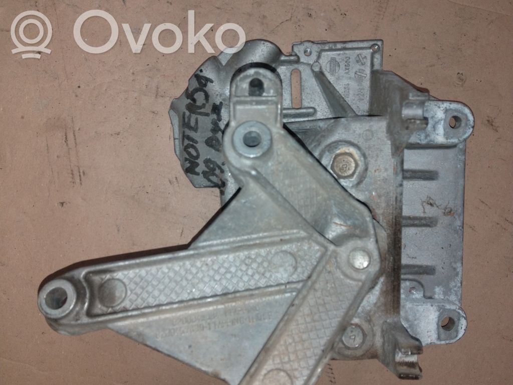 Variklio pagalvė   8200043084,8200457080,AX600