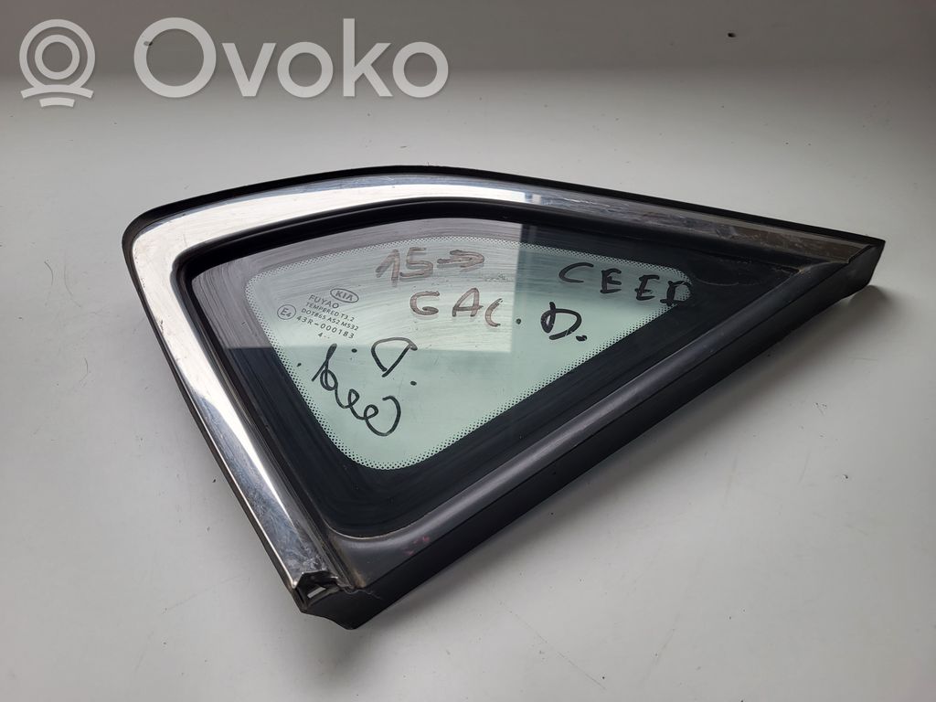 KIA Ceed Szyba karoseryjna tylna 