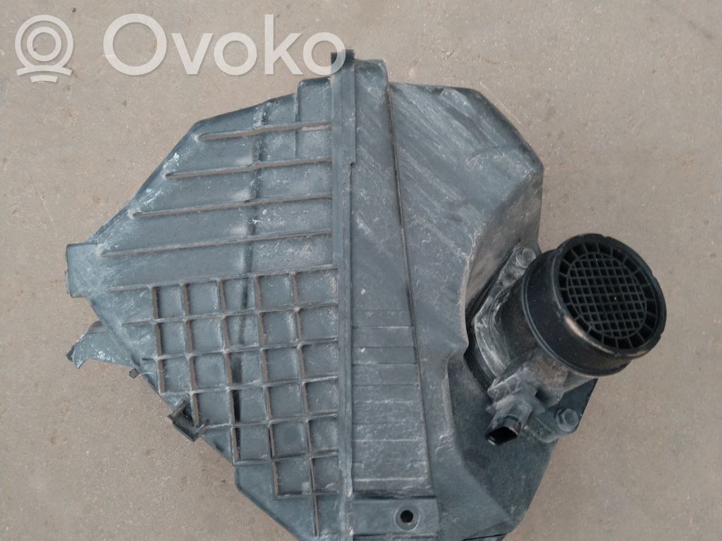 Air filter box   28110D4750